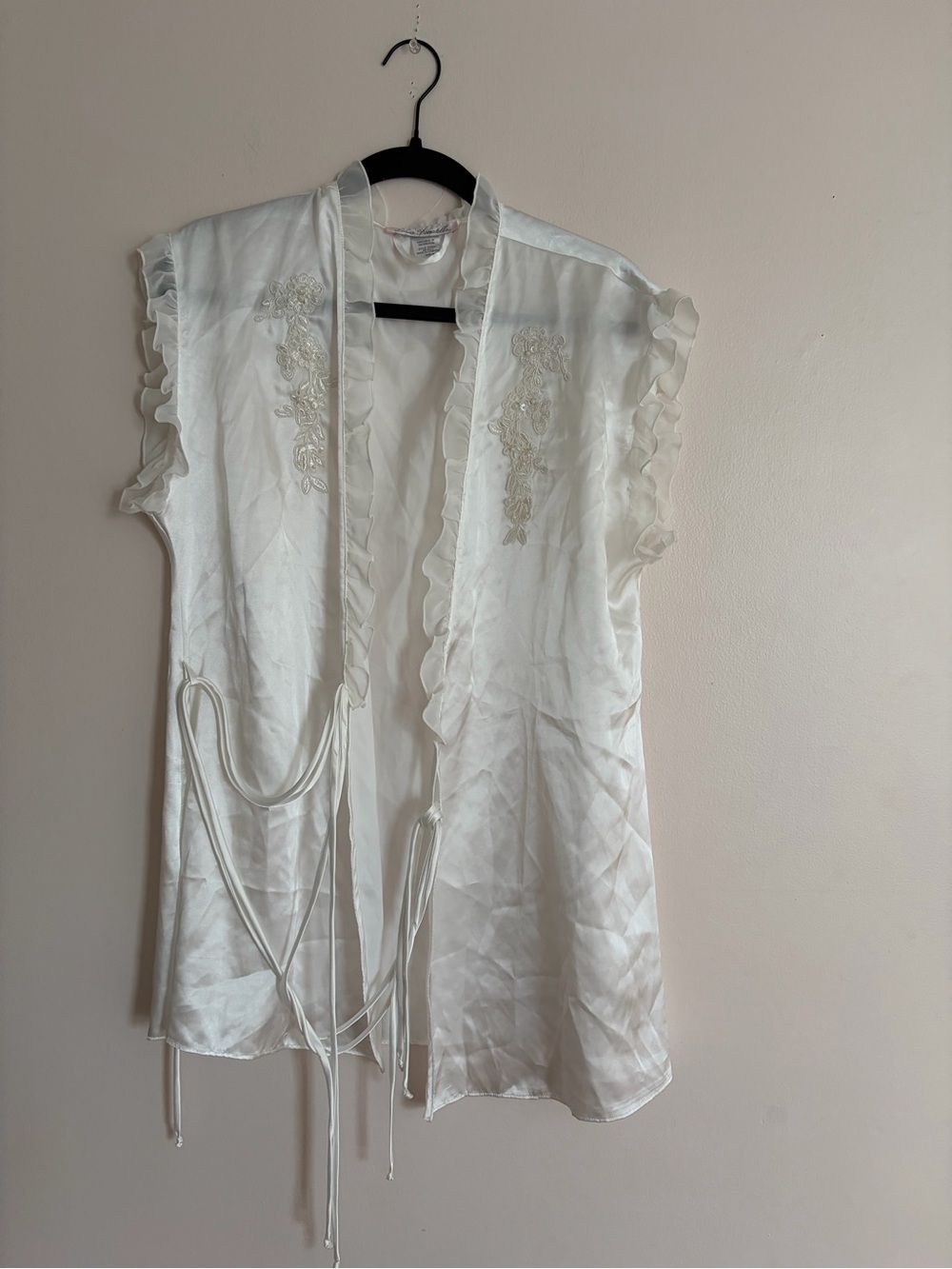 Linea Donatella White Ruffled Embroidered Open Front Tunic